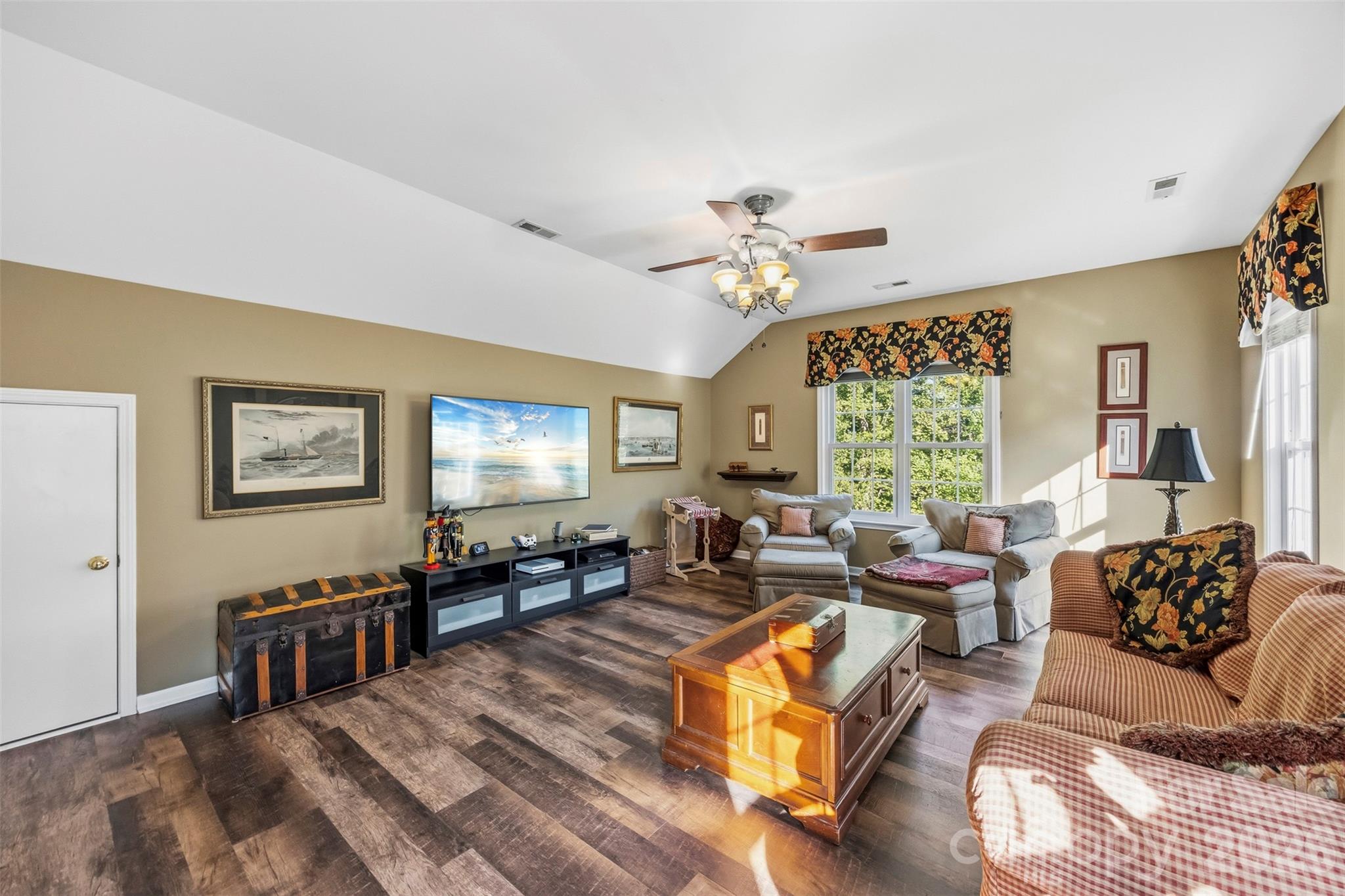 10639 Quarrier Drive Property Photo 36