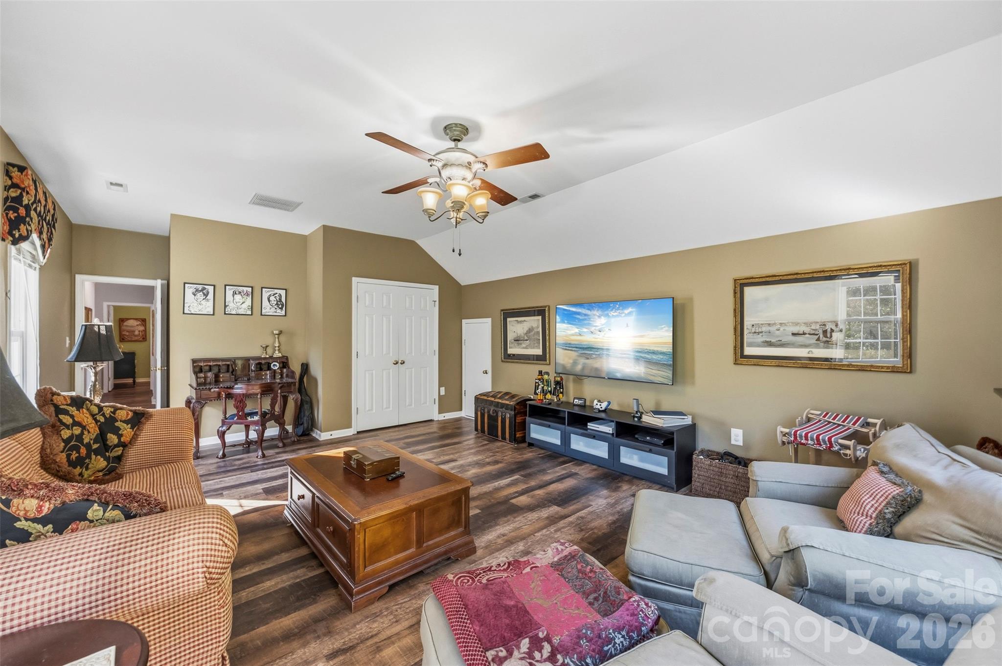 10639 Quarrier Drive Property Photo 37