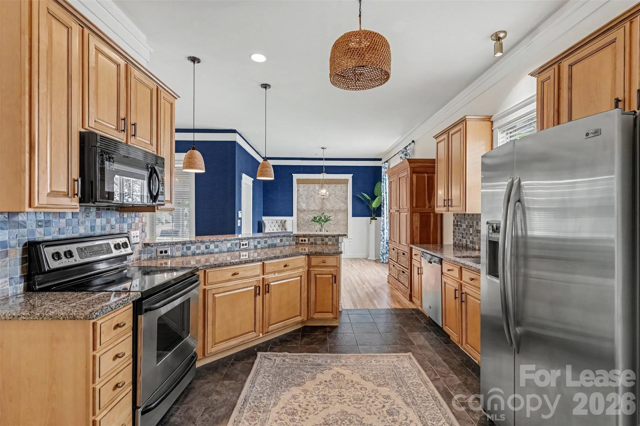 17505 Calverton Road Property Photo 10