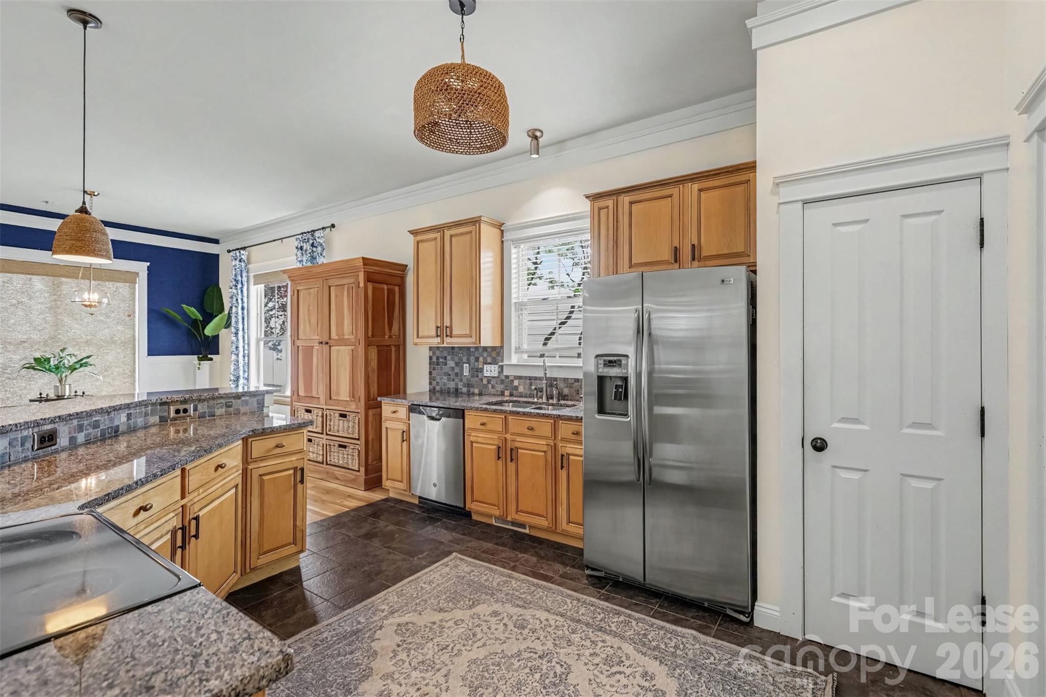 17505 Calverton Road Property Photo 11