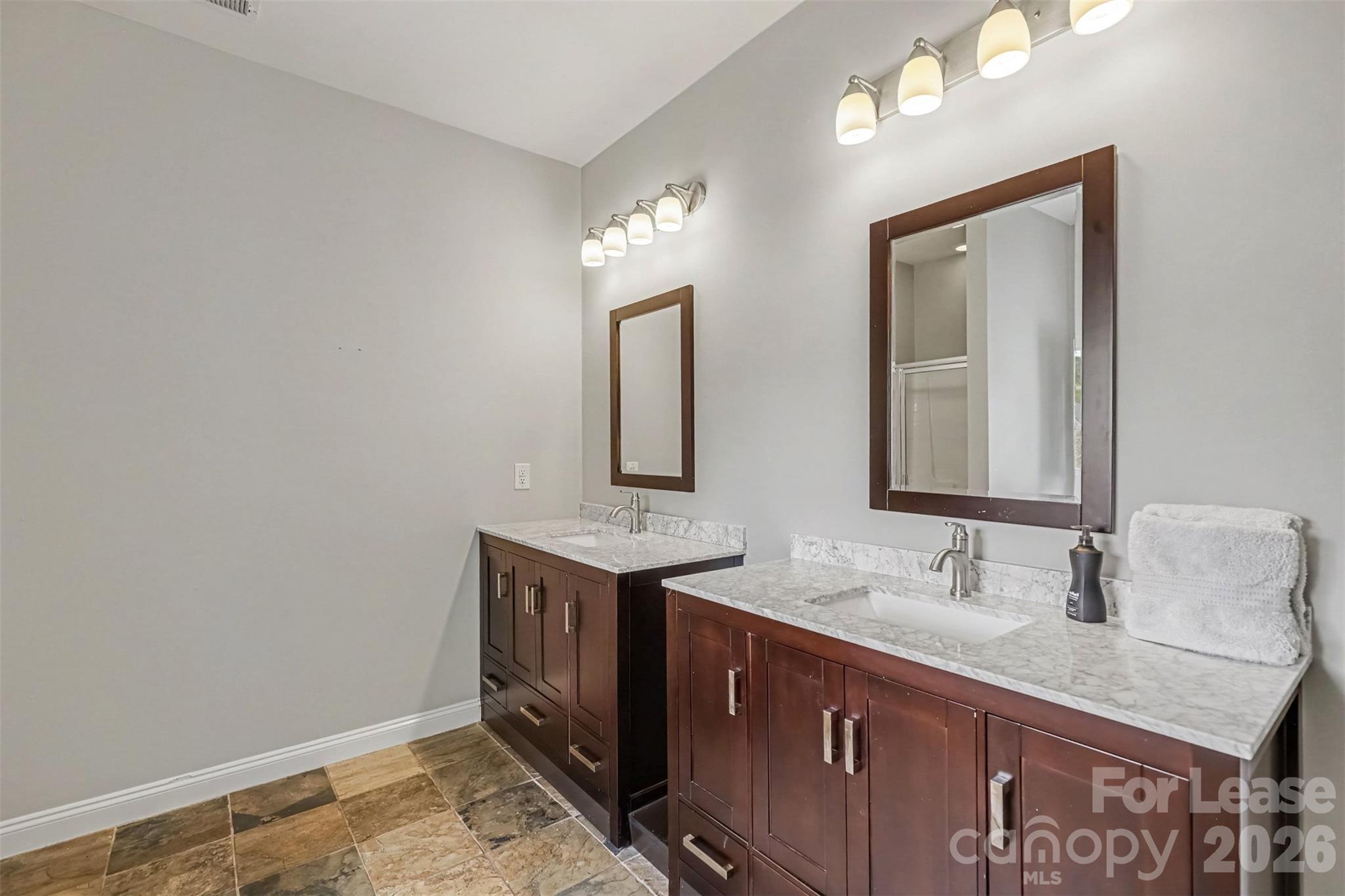 17505 Calverton Road Property Photo 29
