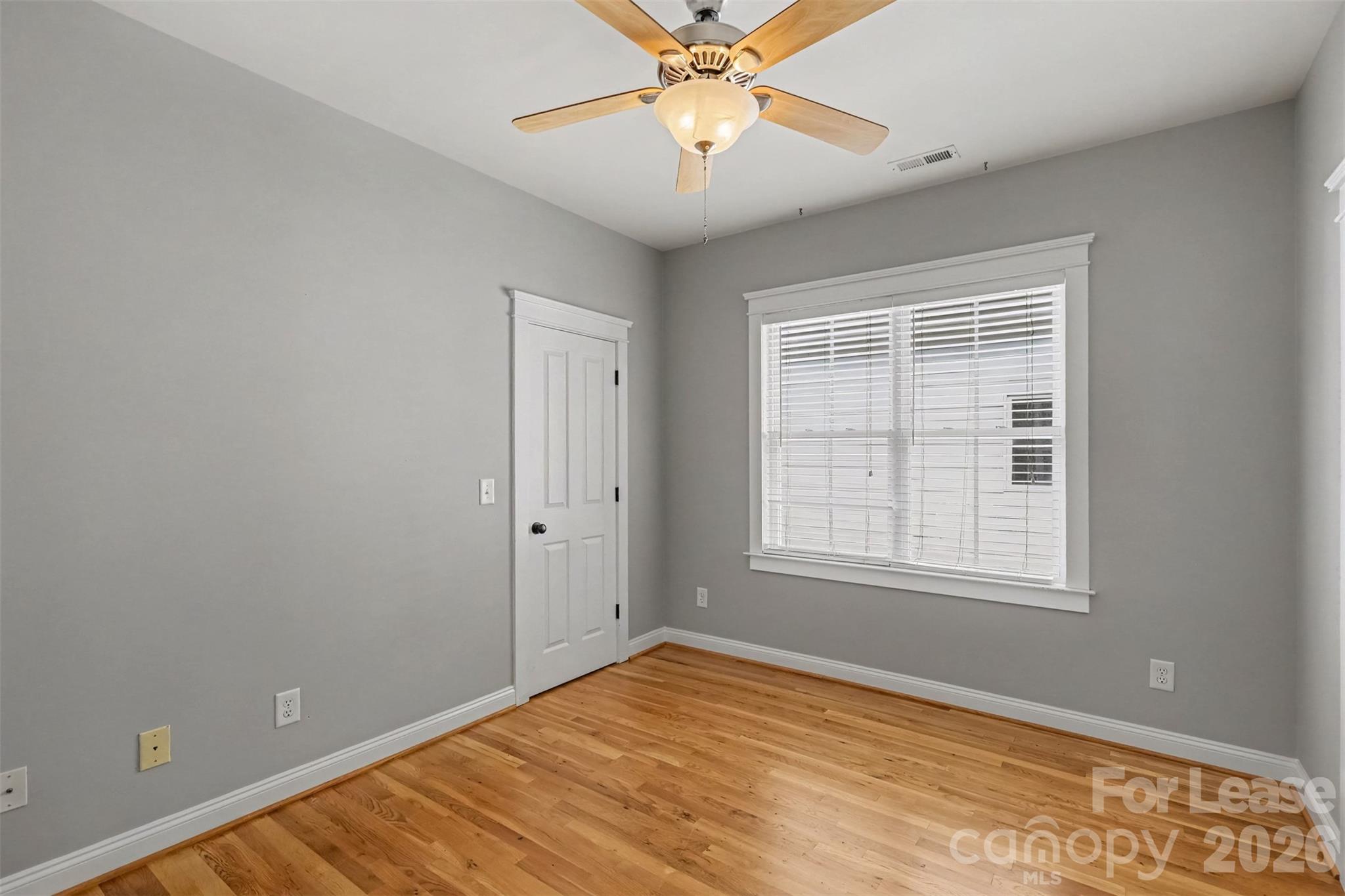 17505 Calverton Road Property Photo 37
