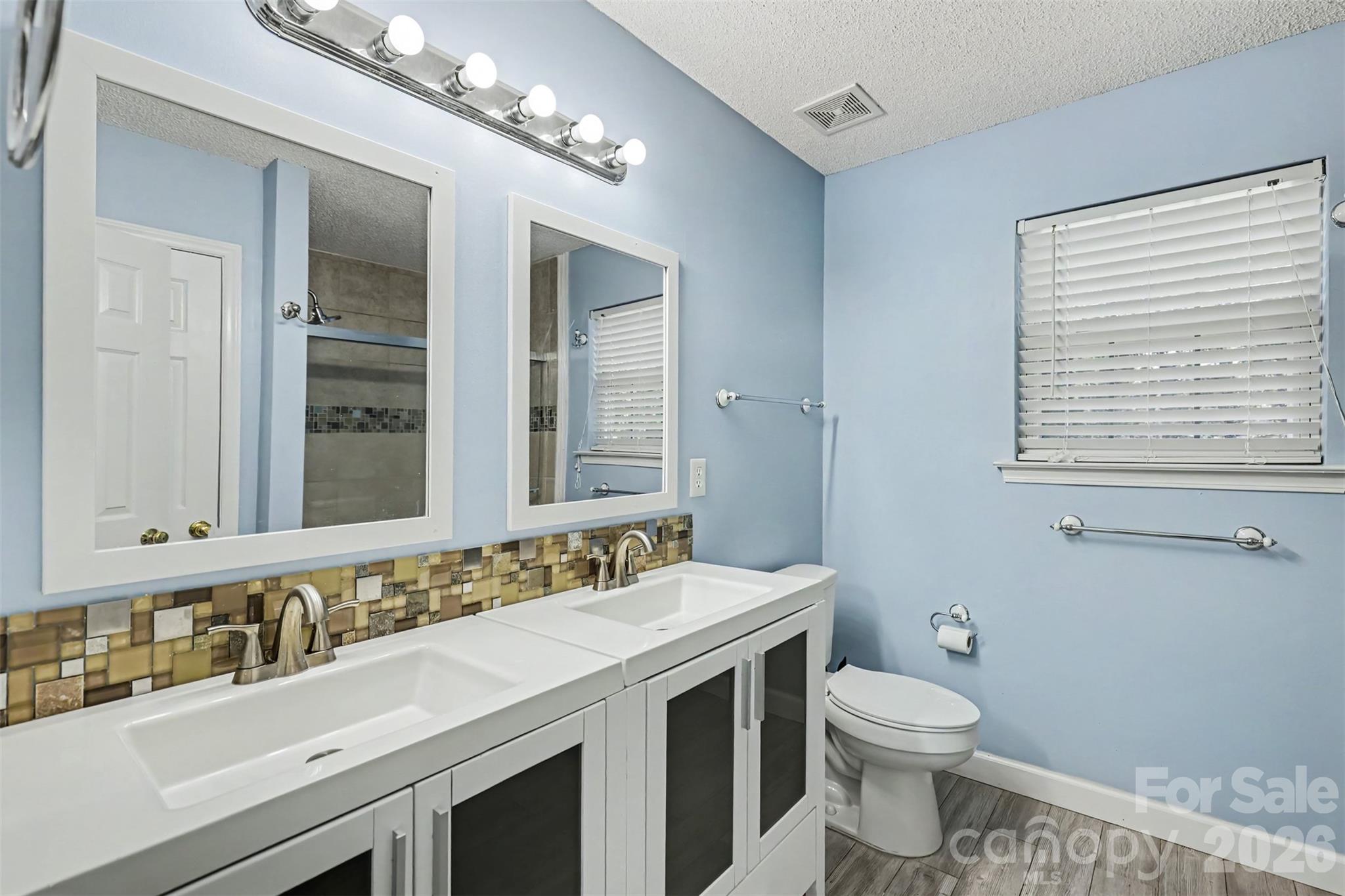 10008 Wild Dogwood Court Property Photo 14