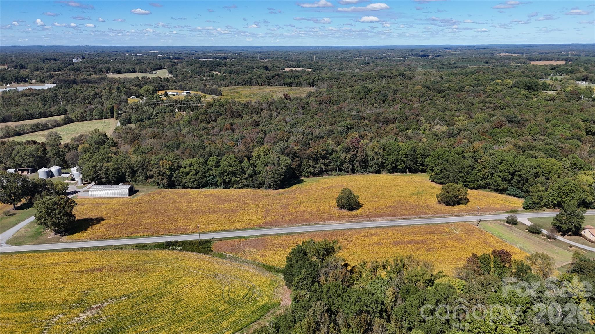 6010 Unionville Road Property Photo 4