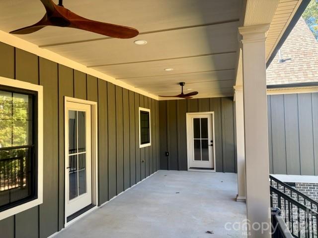 1041 Westward Drive Property Photo 7