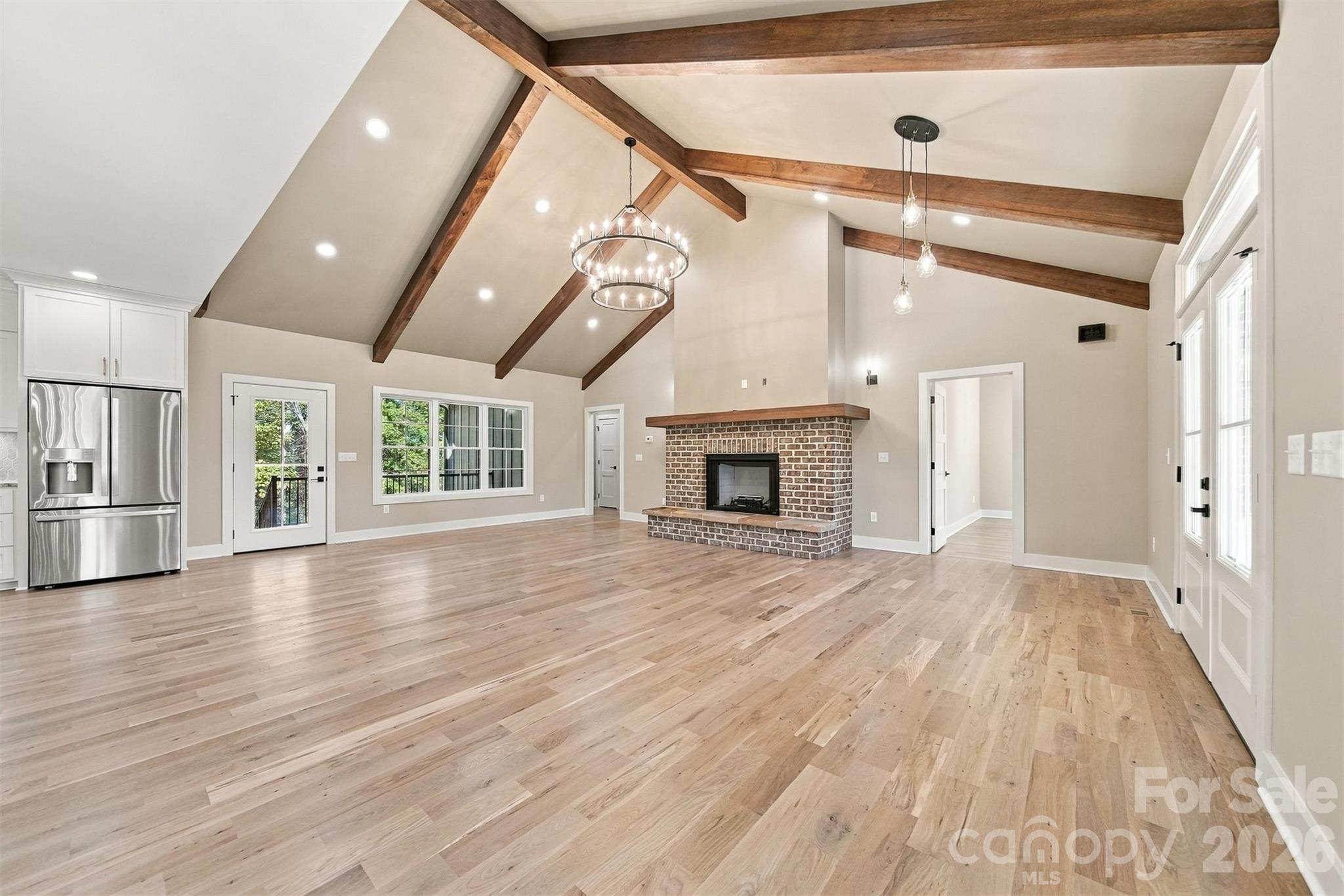 1041 Westward Drive Property Photo 12