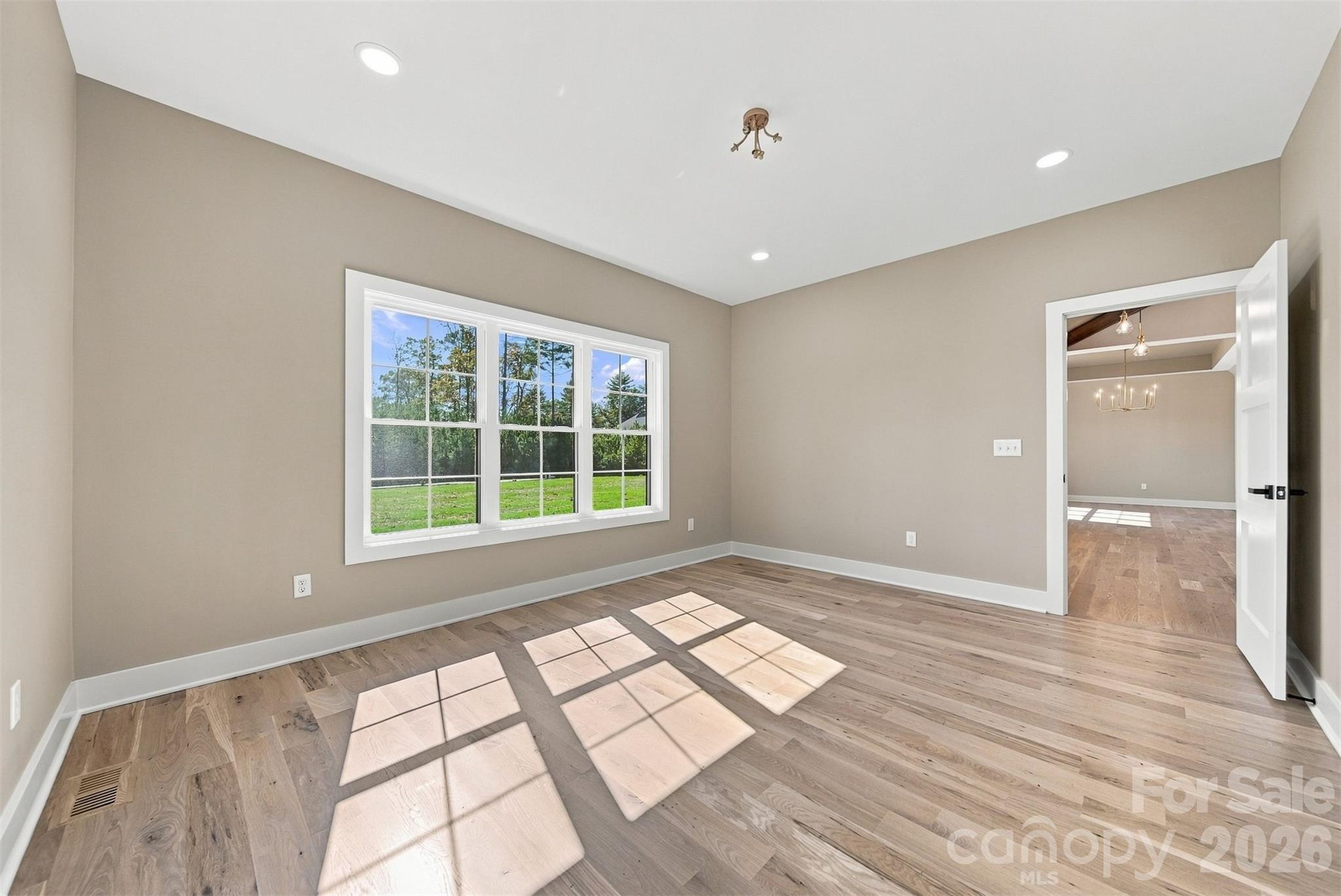 1041 Westward Drive Property Photo 31