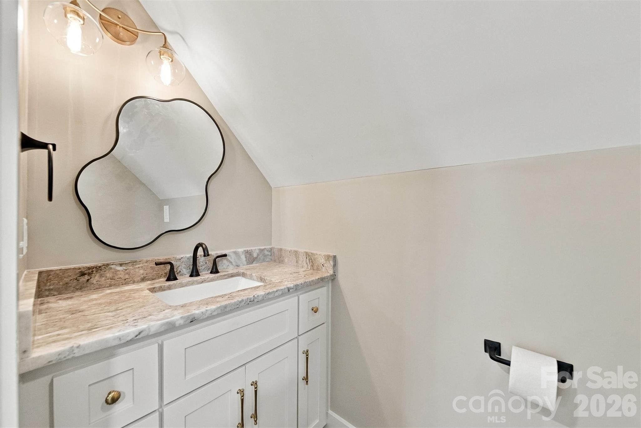 1041 Westward Drive Property Photo 35