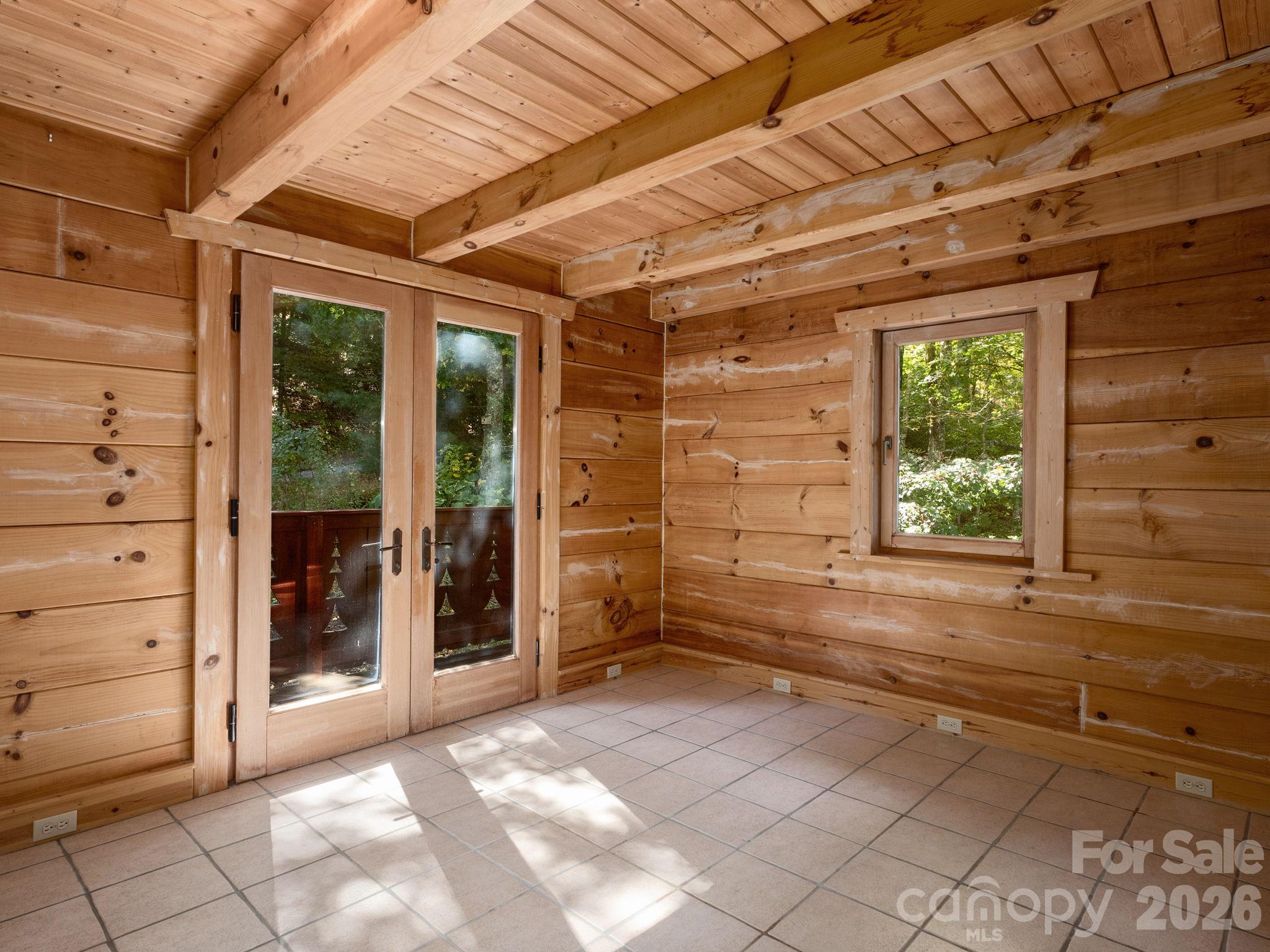 8 Edelweiss Lane Property Photo 11