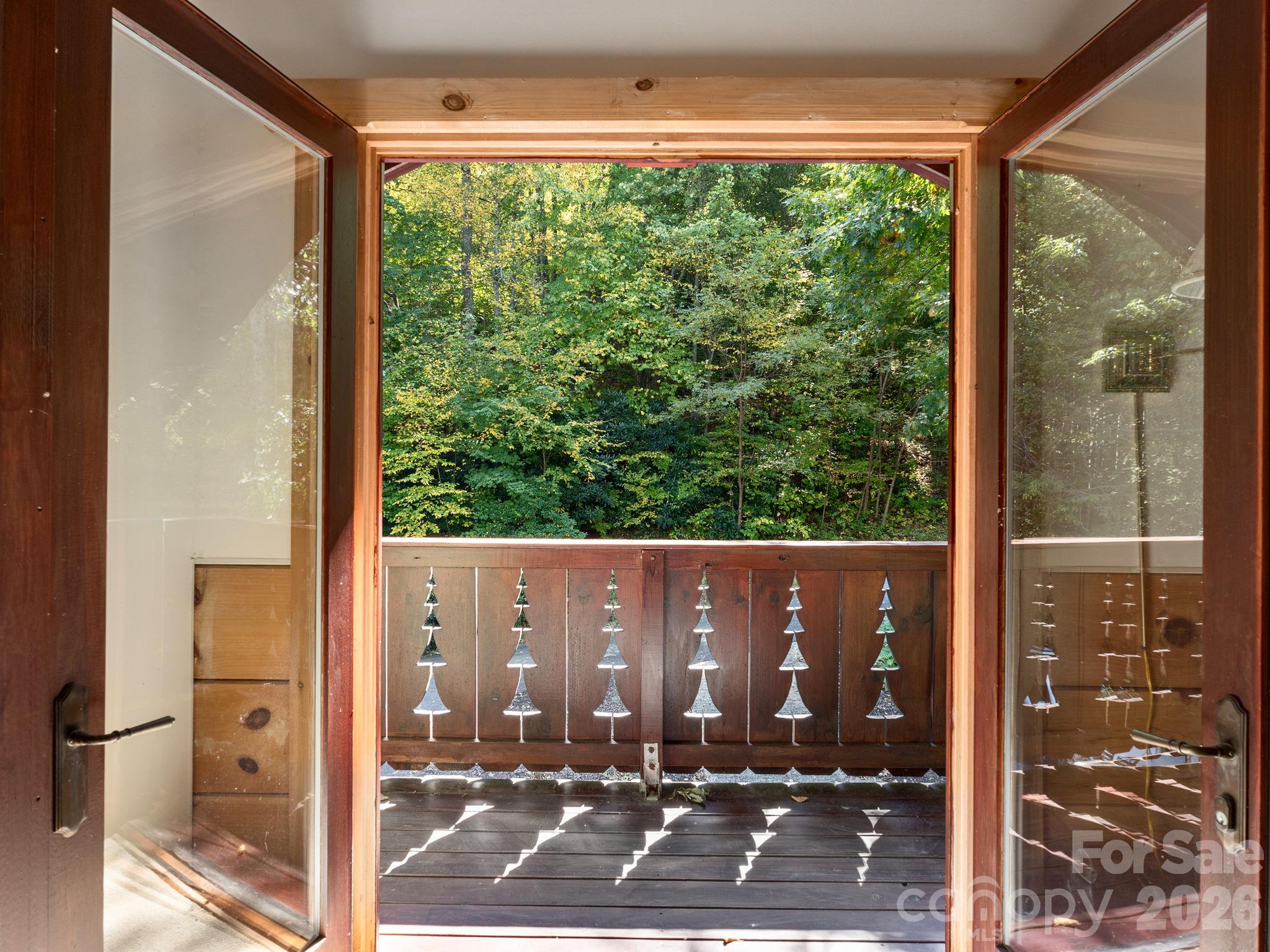 8 Edelweiss Lane Property Photo 15
