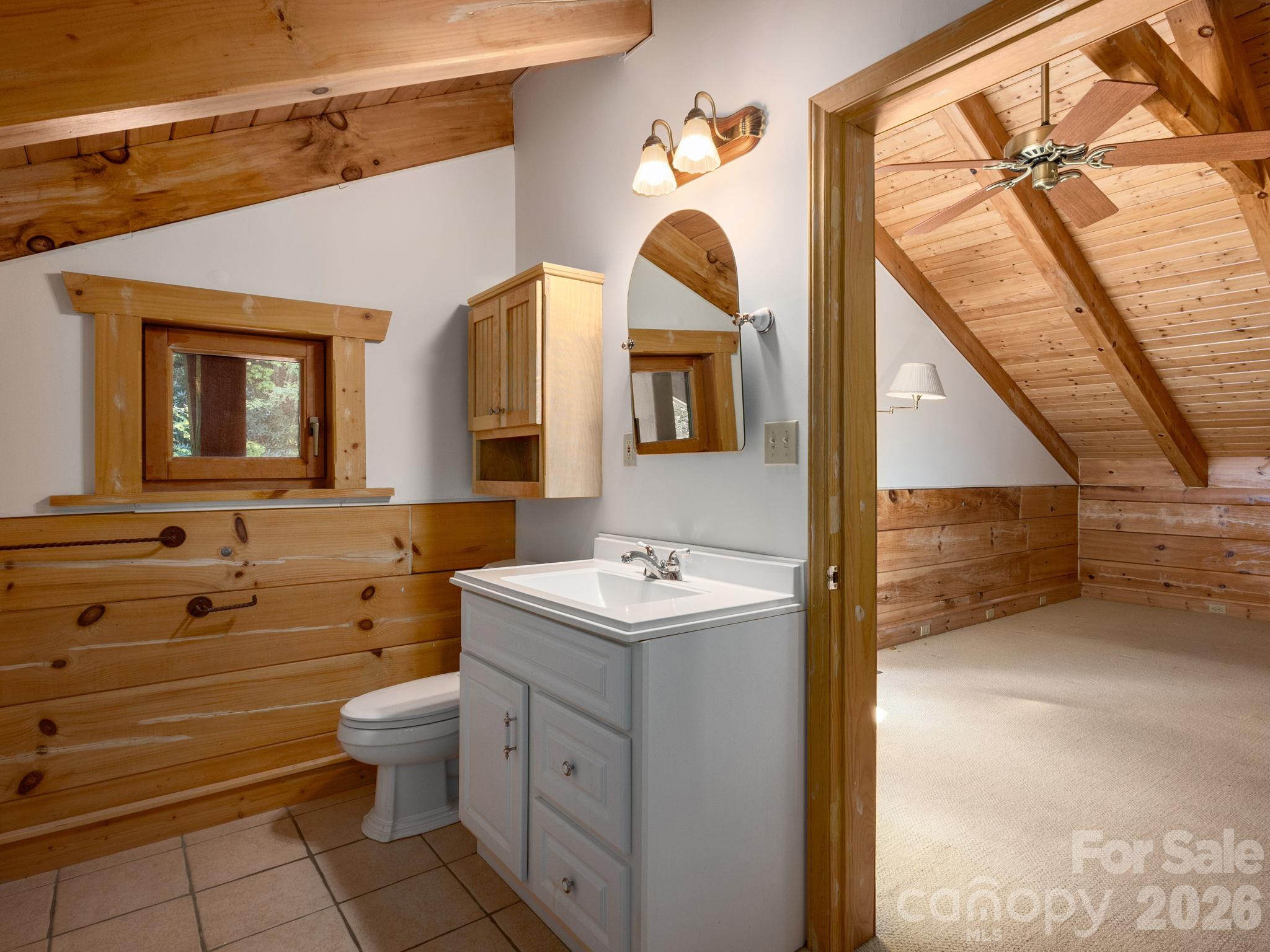 8 Edelweiss Lane Property Photo 16