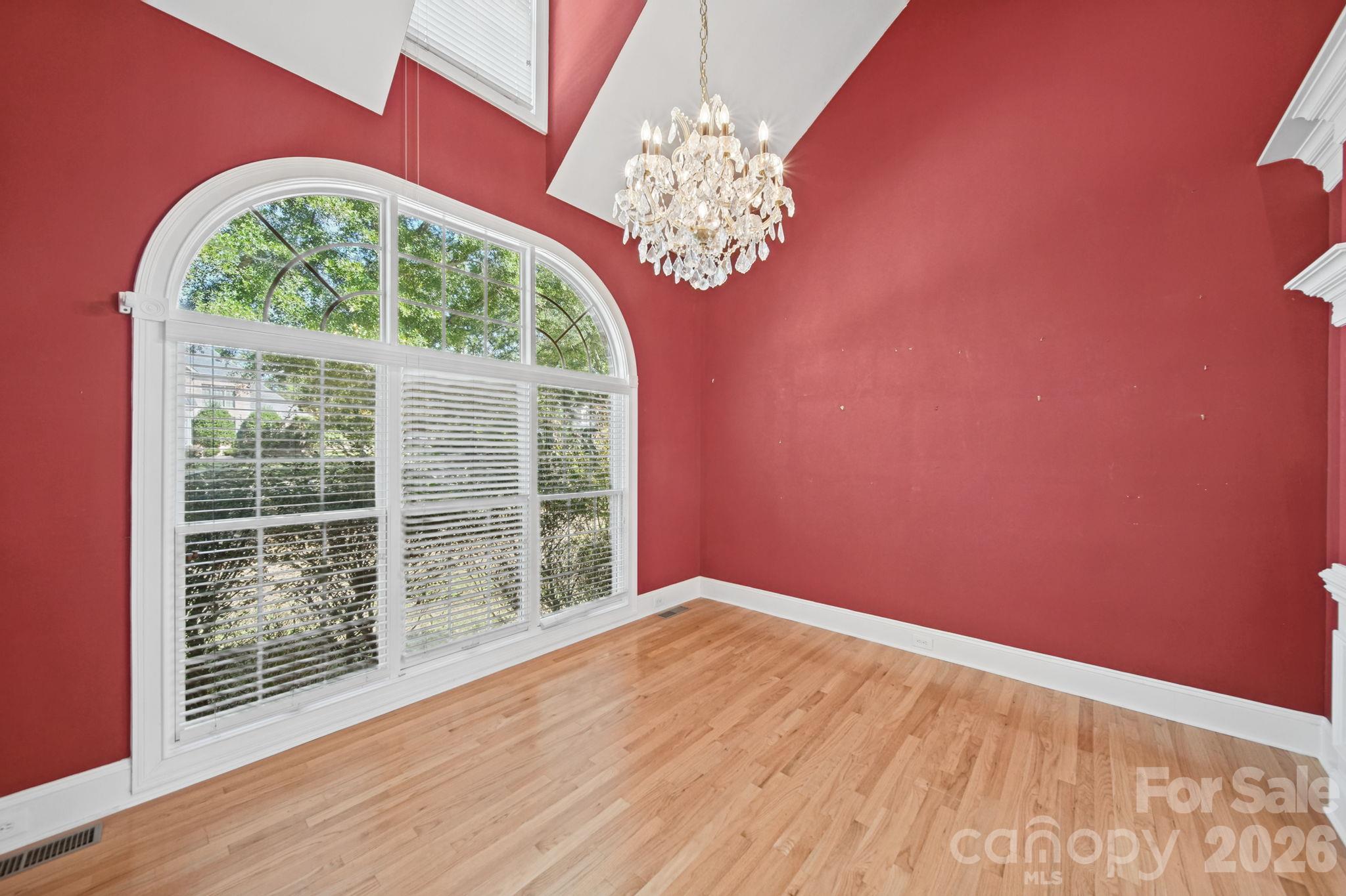 2793 Harlinsdale Drive Property Photo 15
