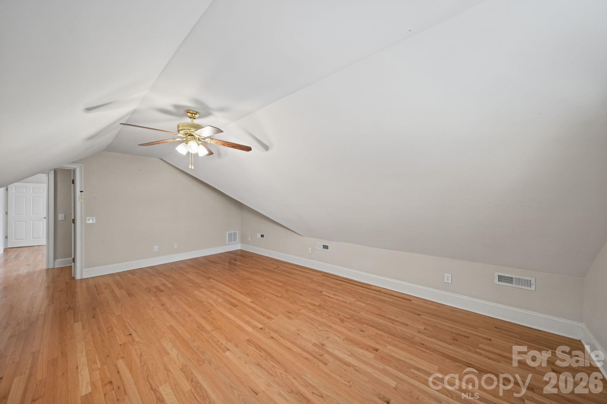 2793 Harlinsdale Drive Property Photo 26