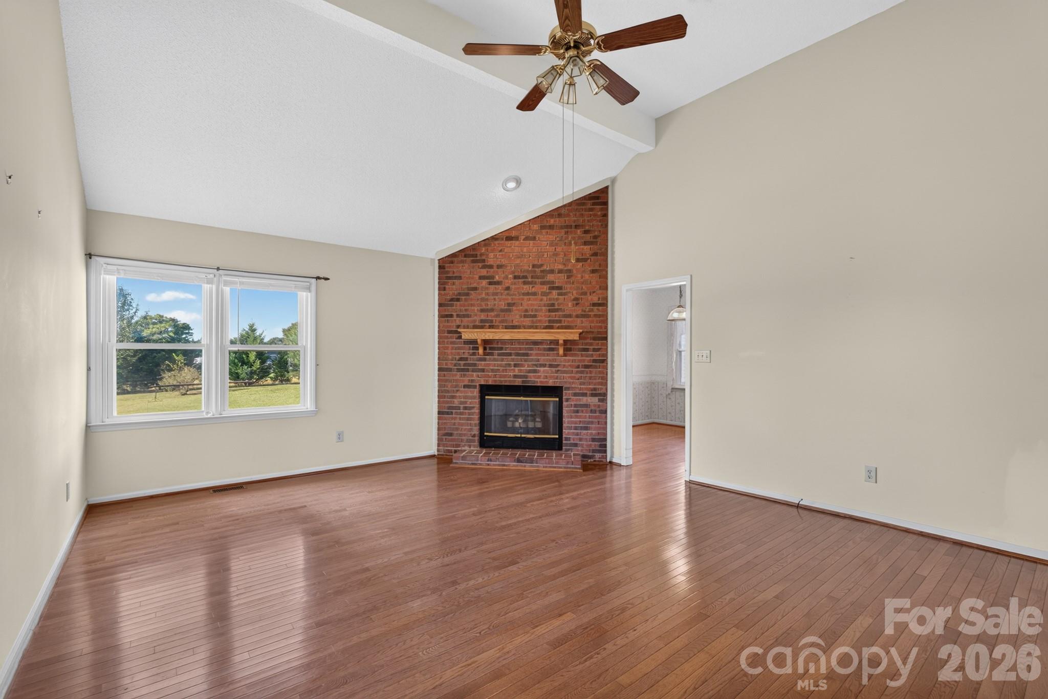 2035 Cardinal Hill Drive Property Photo 5