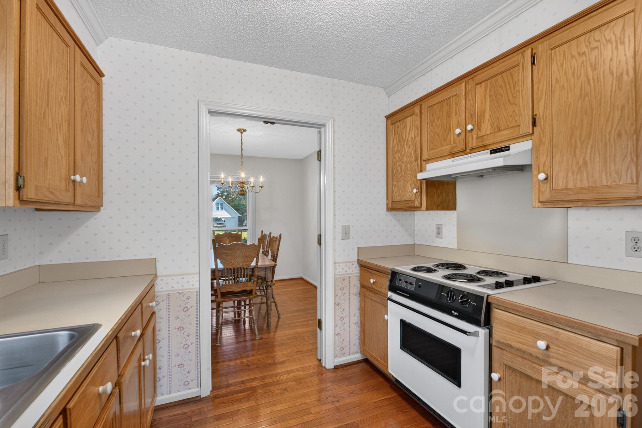 2035 Cardinal Hill Drive Property Photo 14