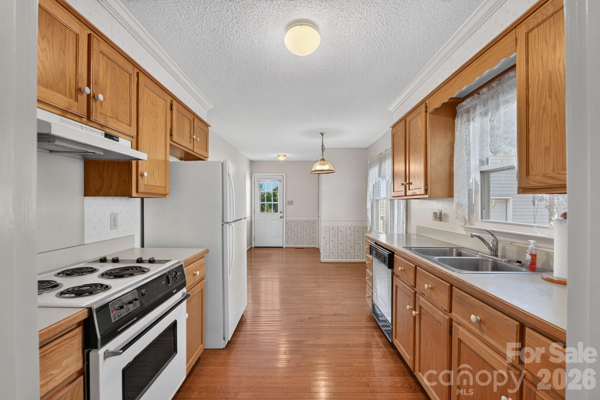2035 Cardinal Hill Drive Property Photo 15