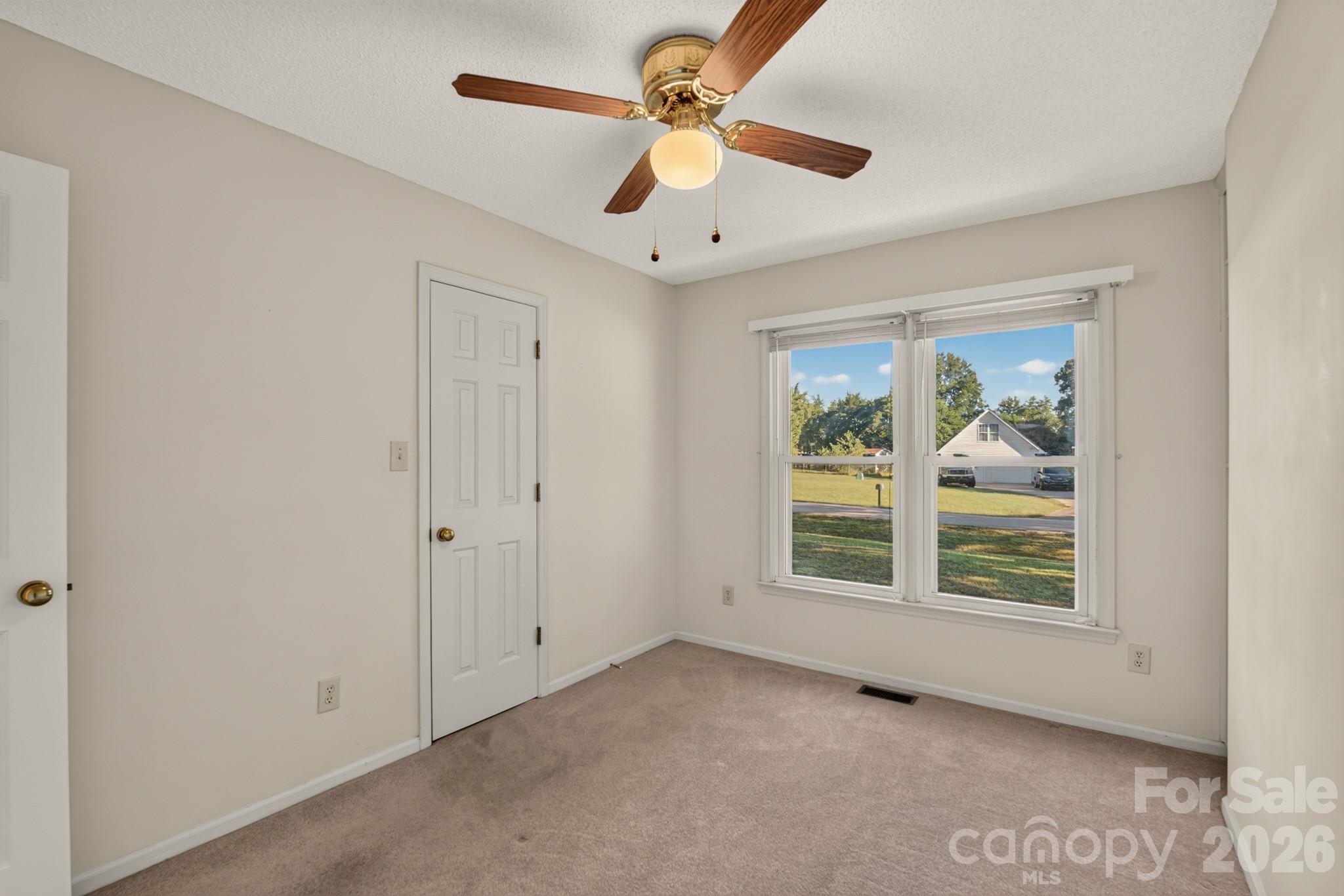 2035 Cardinal Hill Drive Property Photo 26