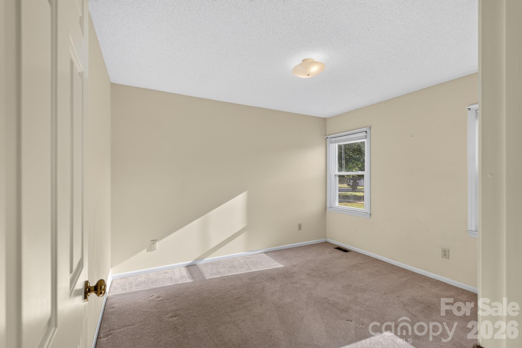 2035 Cardinal Hill Drive Property Photo 27