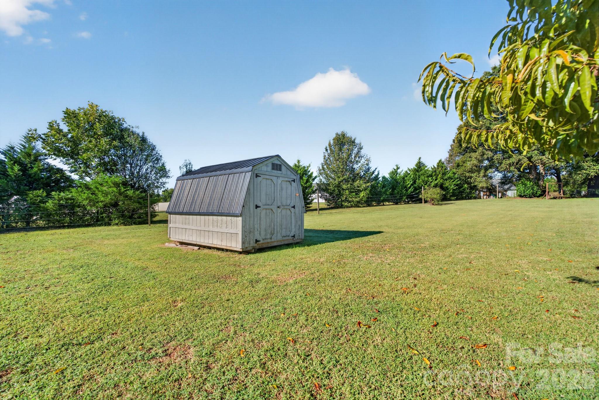 2035 Cardinal Hill Drive Property Photo 37