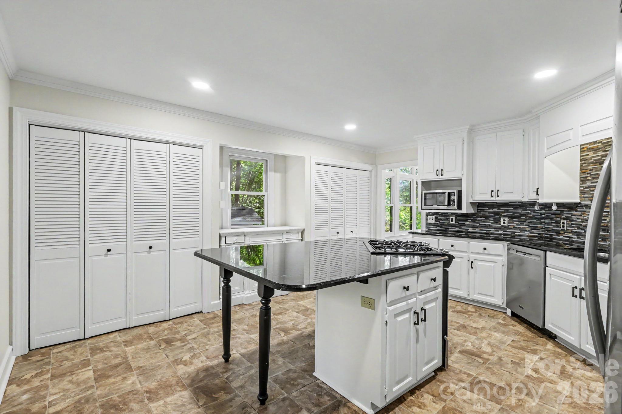 5720 Stone Mill Road Property Photo 7