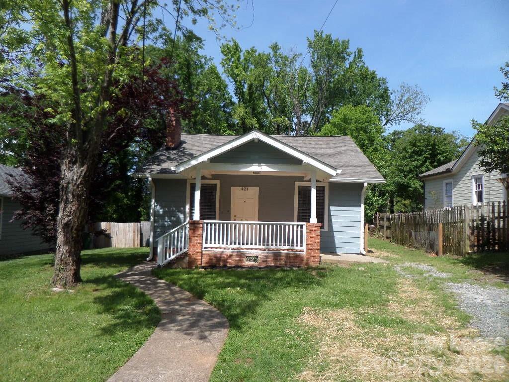 421 Rensselaer Avenue Property Photo 1