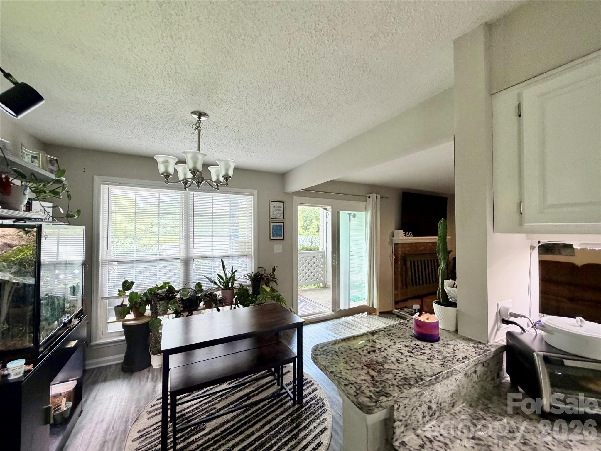 5867 Harris Grove Lane Property Photo 10