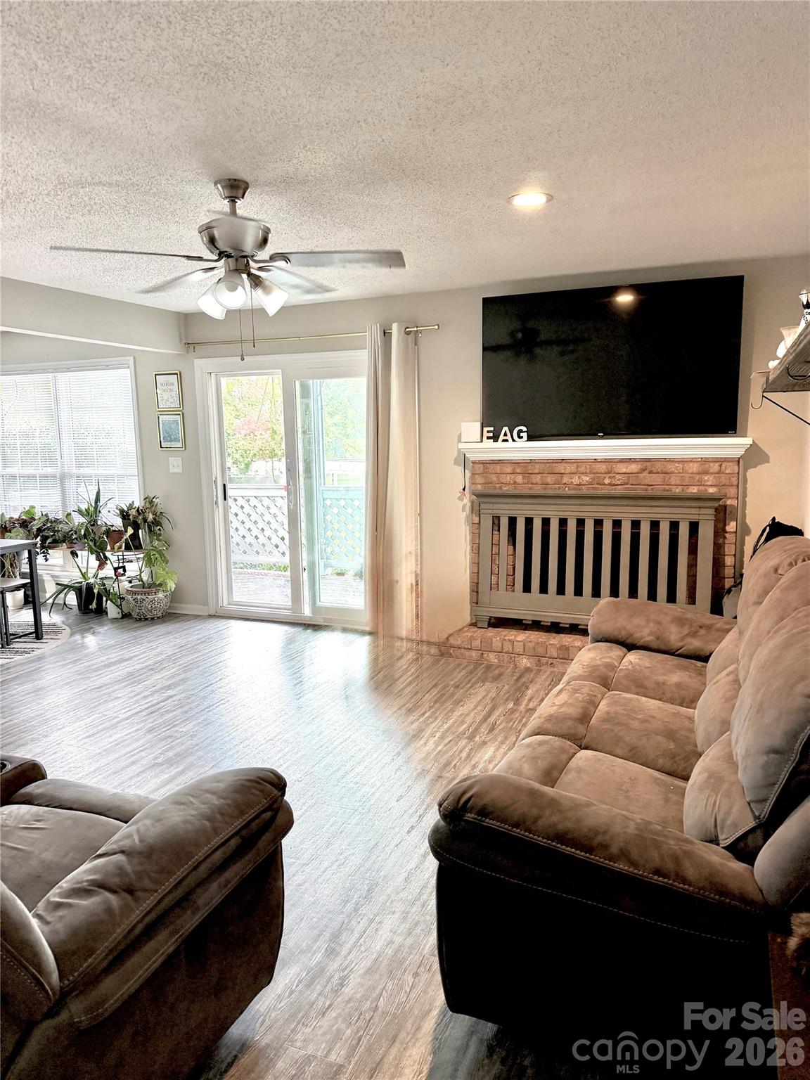 5867 Harris Grove Lane Property Photo 14