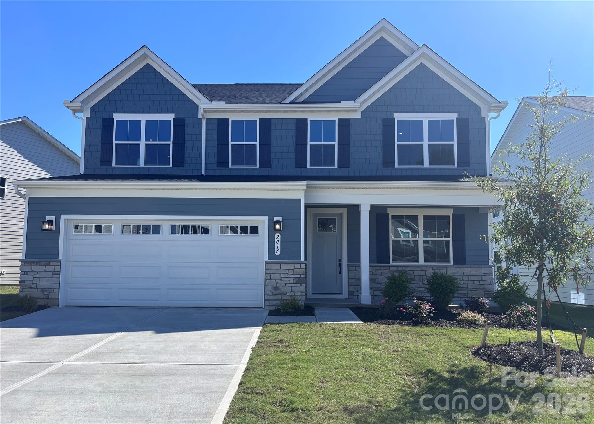 2016 Fernway Drive Property Photo 1