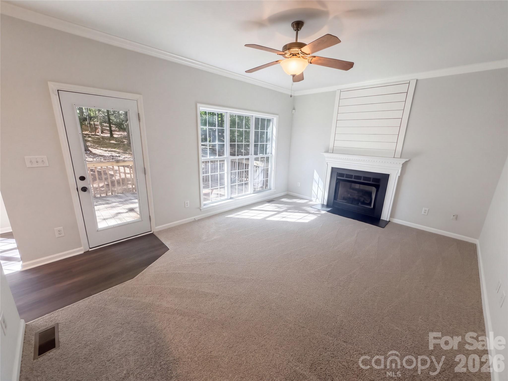 8303 Poplar Grove Circle Property Photo 3