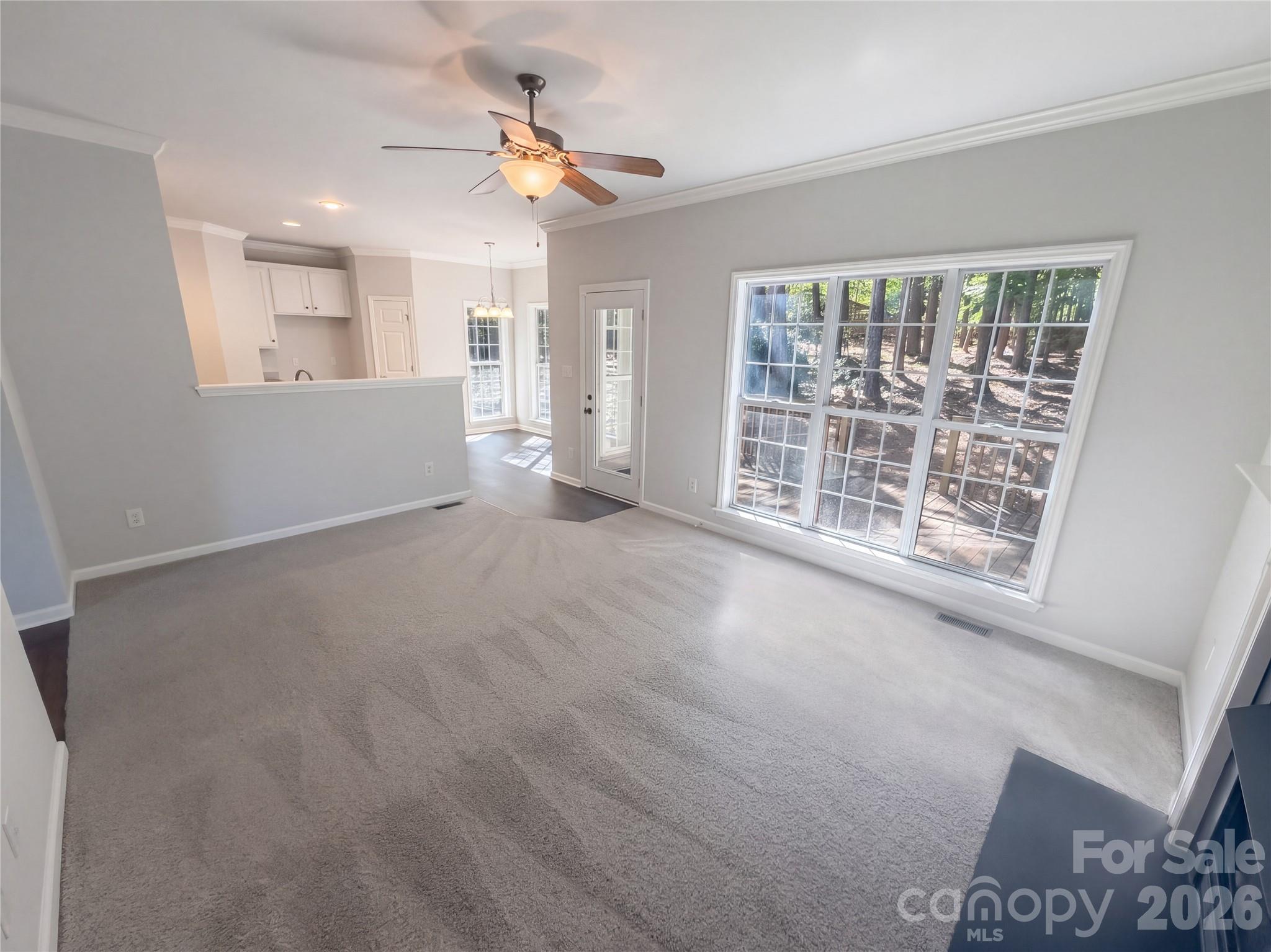 8303 Poplar Grove Circle Property Photo 4
