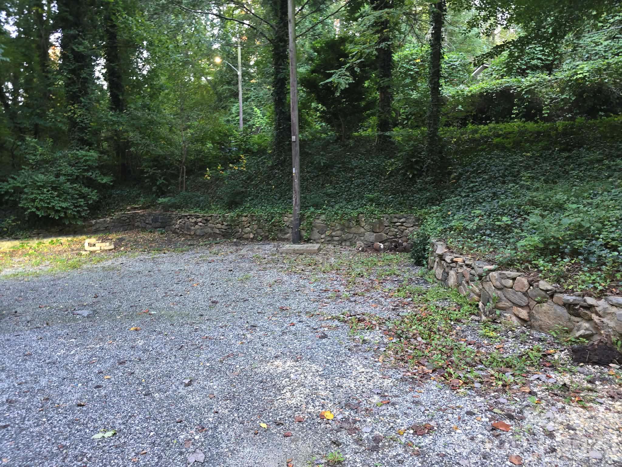 121 Carolina Drive 121/123 Property Photo 14