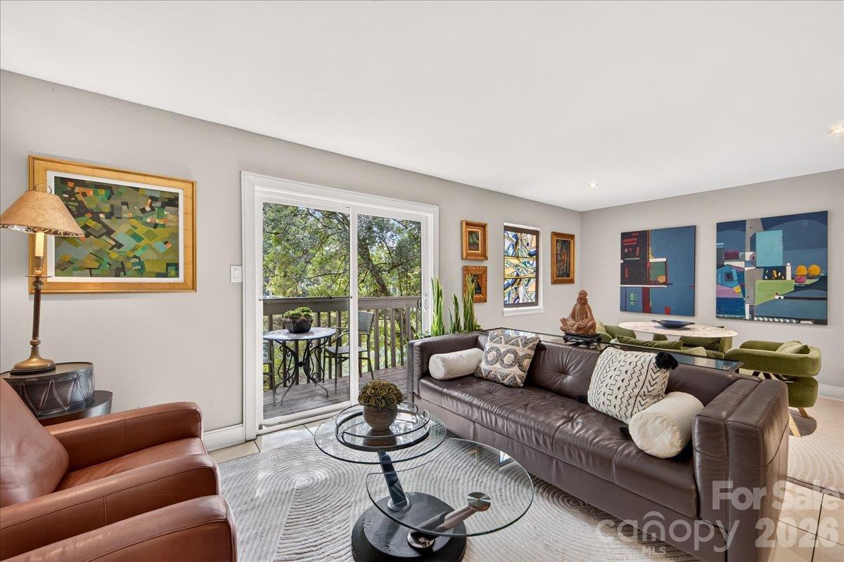 3762 Winding Creek Lane Property Photo 15