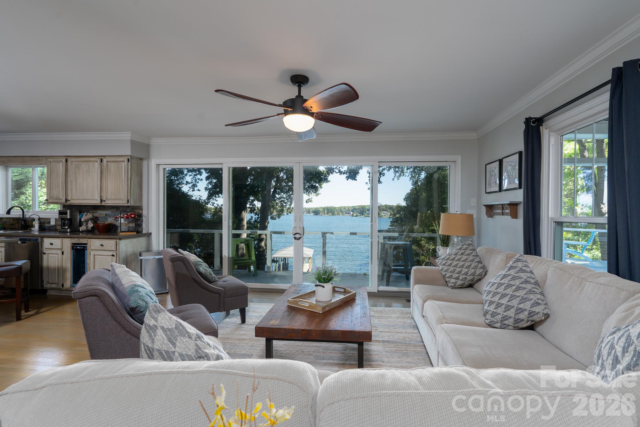 9598 Riviera Drive Property Photo 14