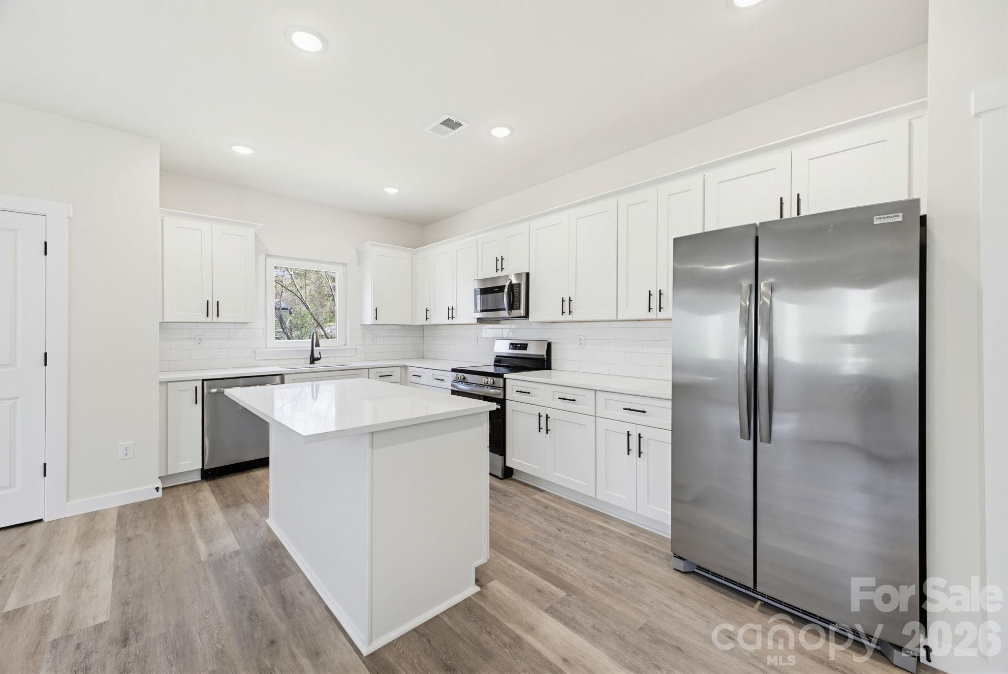 1550 9th Street Lane Property Photo 3