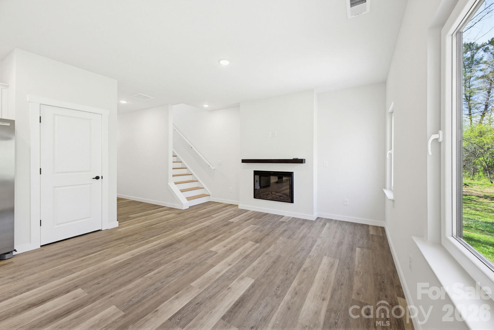 1550 9th Street Lane Property Photo 9