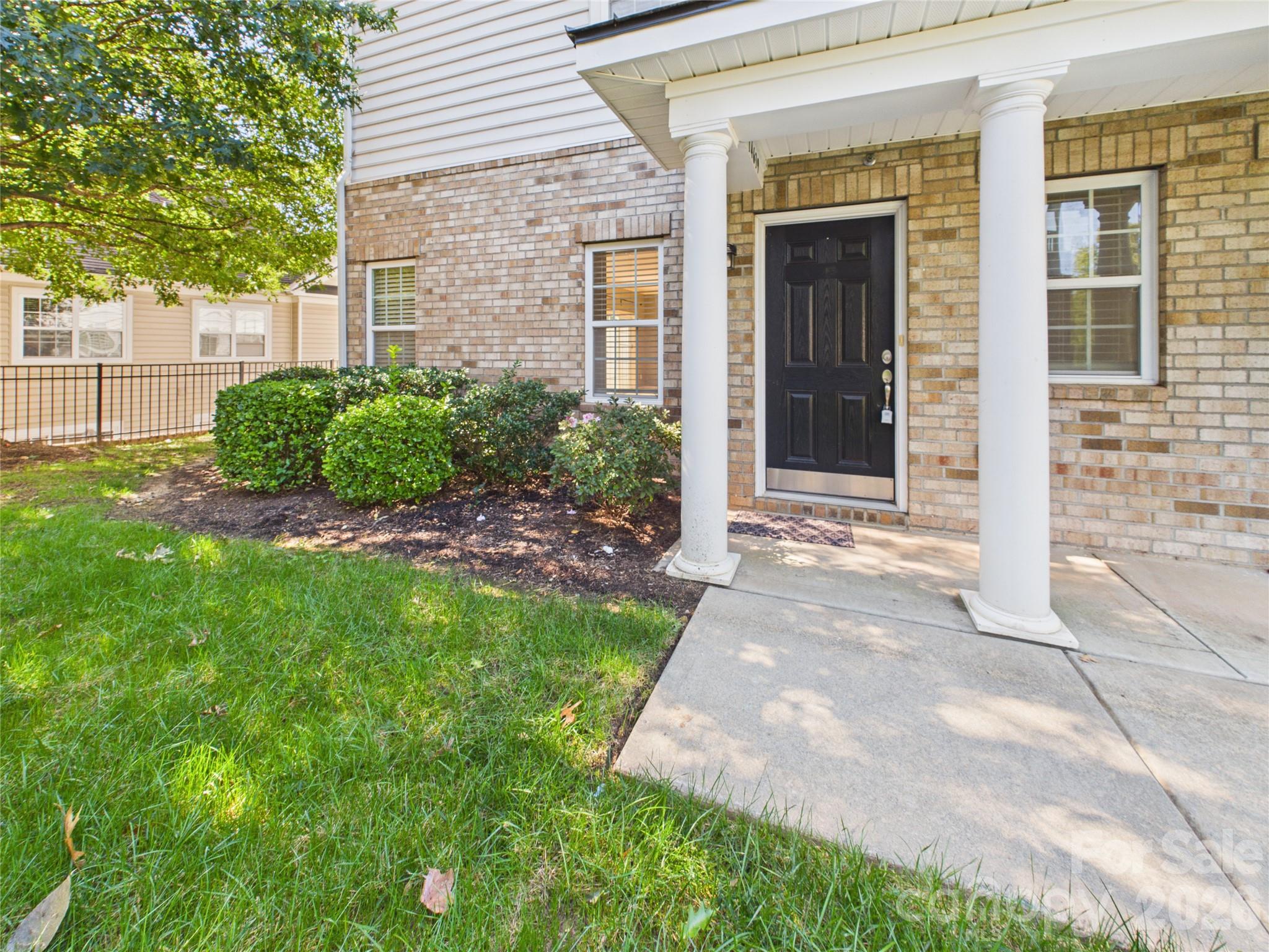 14639 Juventus Street Property Photo 1