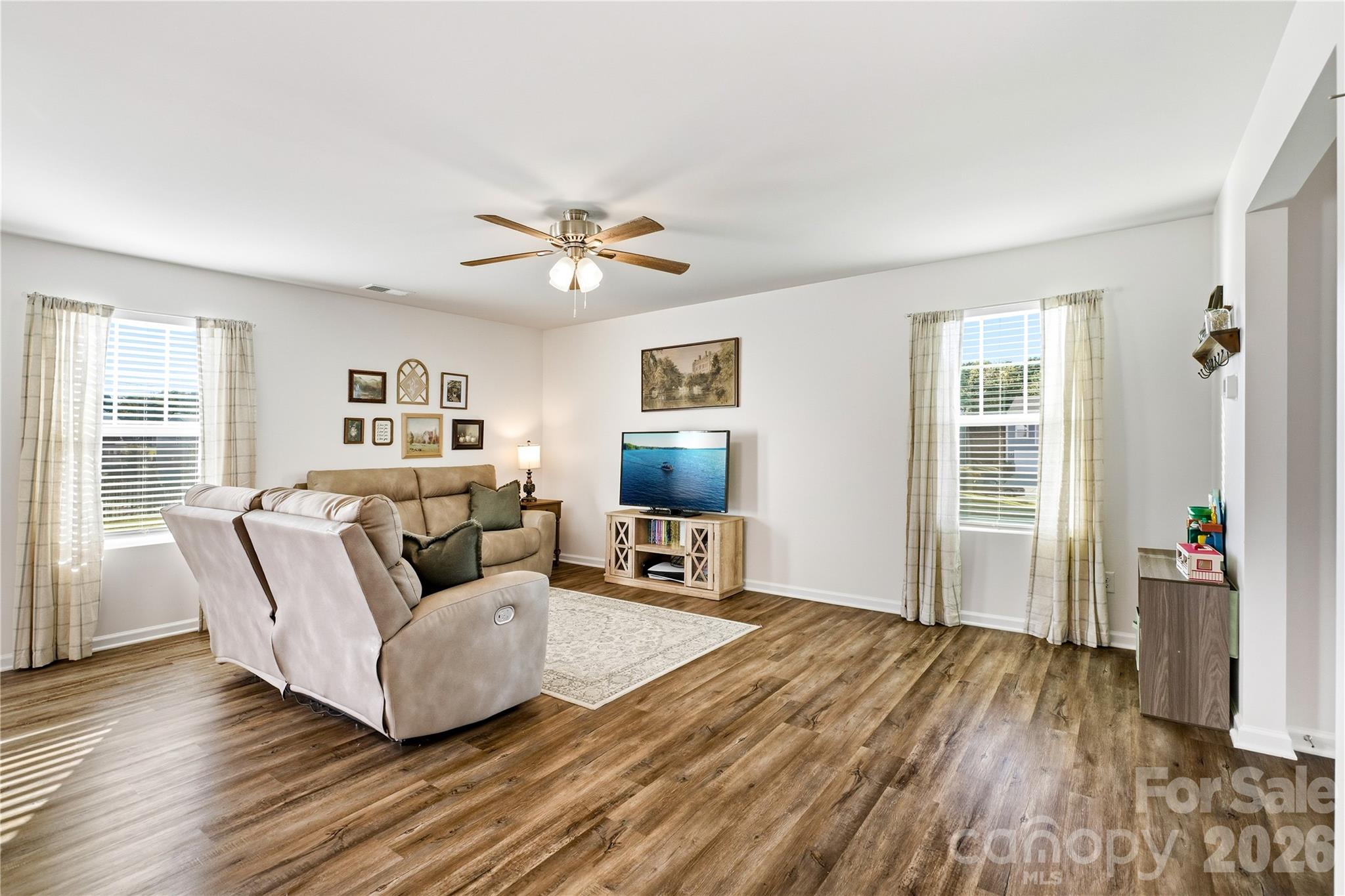 1170 Columbus Trail Property Photo 5