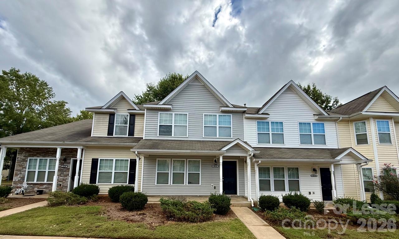 10162 Ballyclare Court Property Photo 2