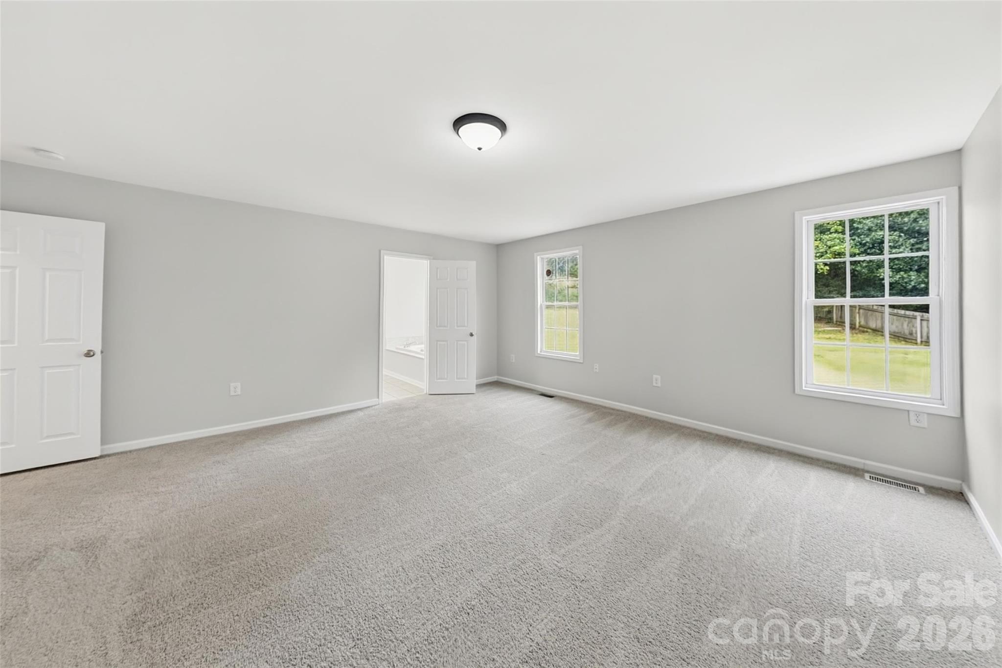192 Olympia Drive Property Photo 10