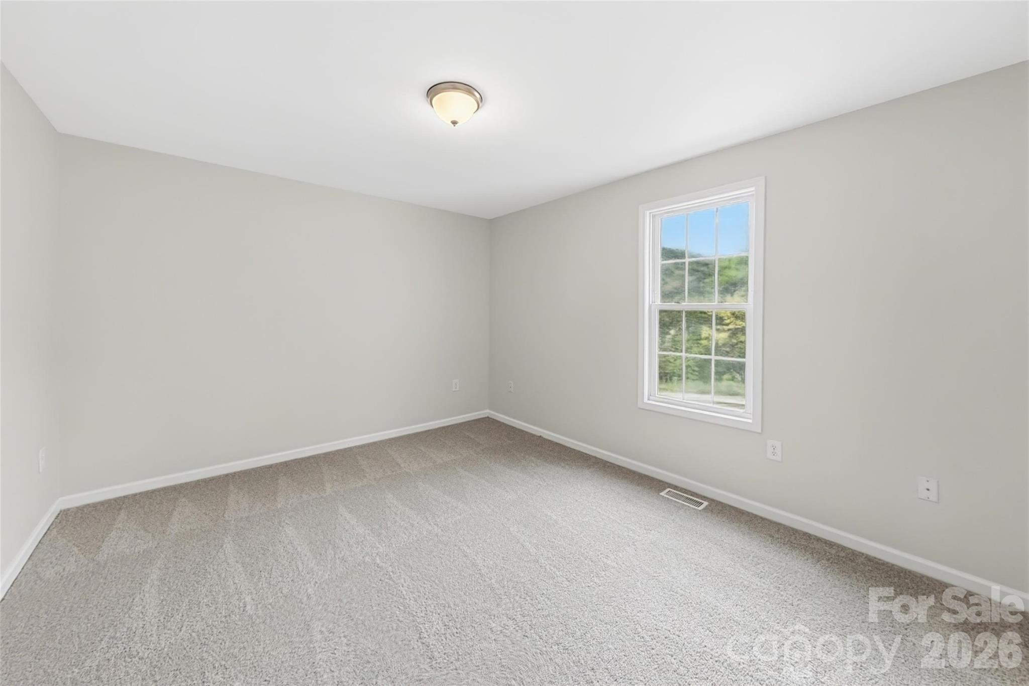 192 Olympia Drive Property Photo 16