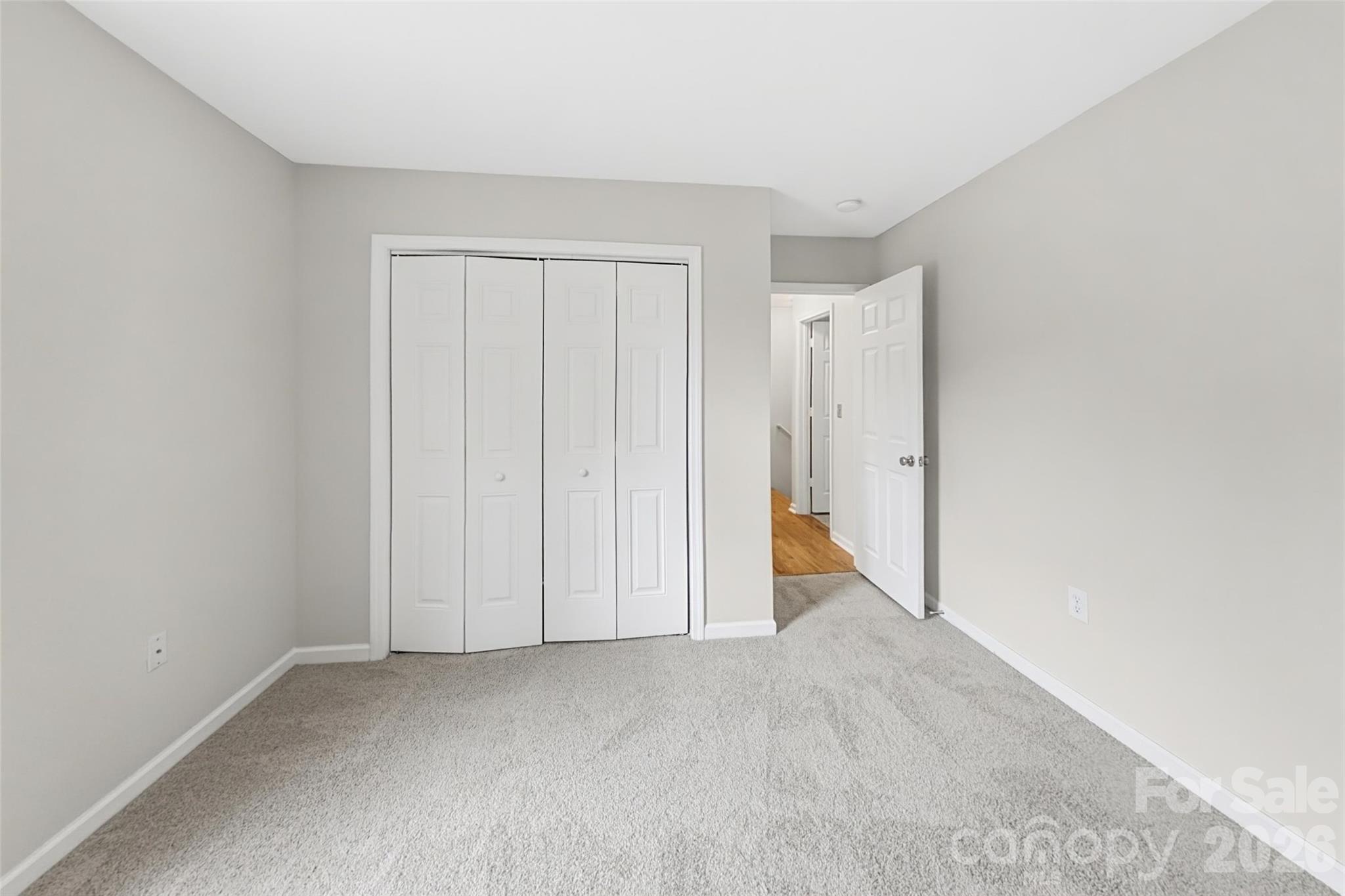 192 Olympia Drive Property Photo 17