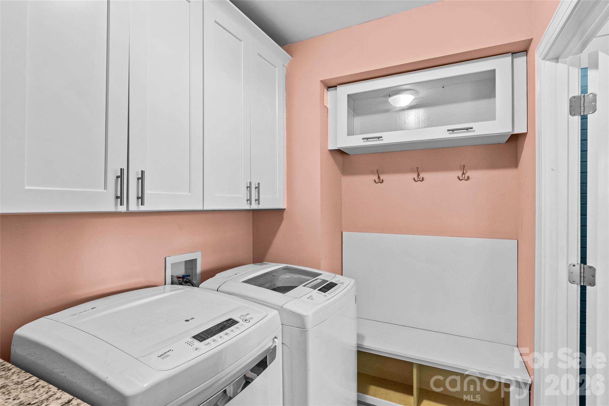 2538 Arnold Drive Property Photo 11