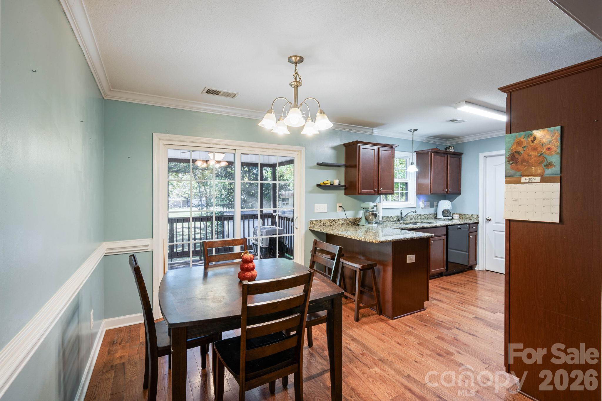 1363 Woodridge Drive Property Photo 14