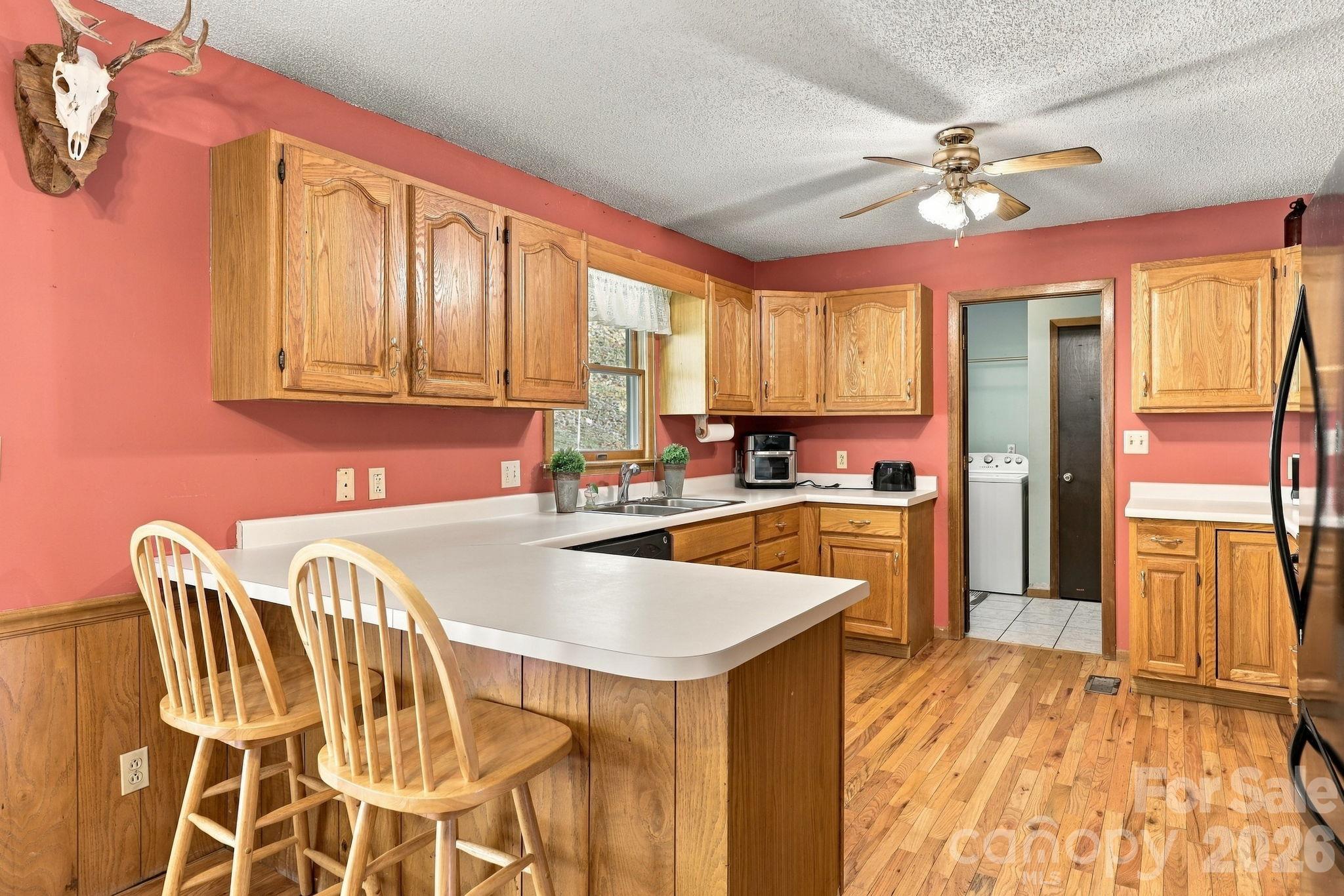 900 Prices Creek Road Property Photo 9