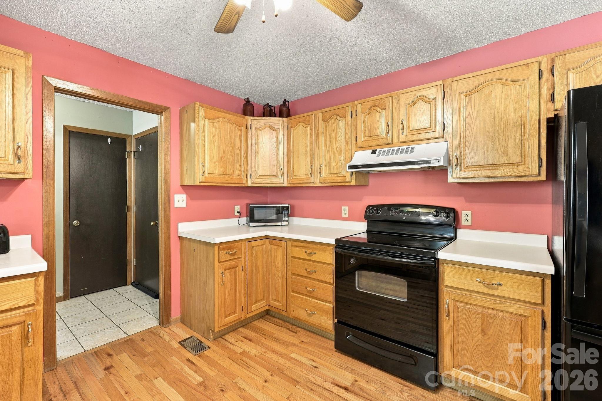 900 Prices Creek Road Property Photo 13