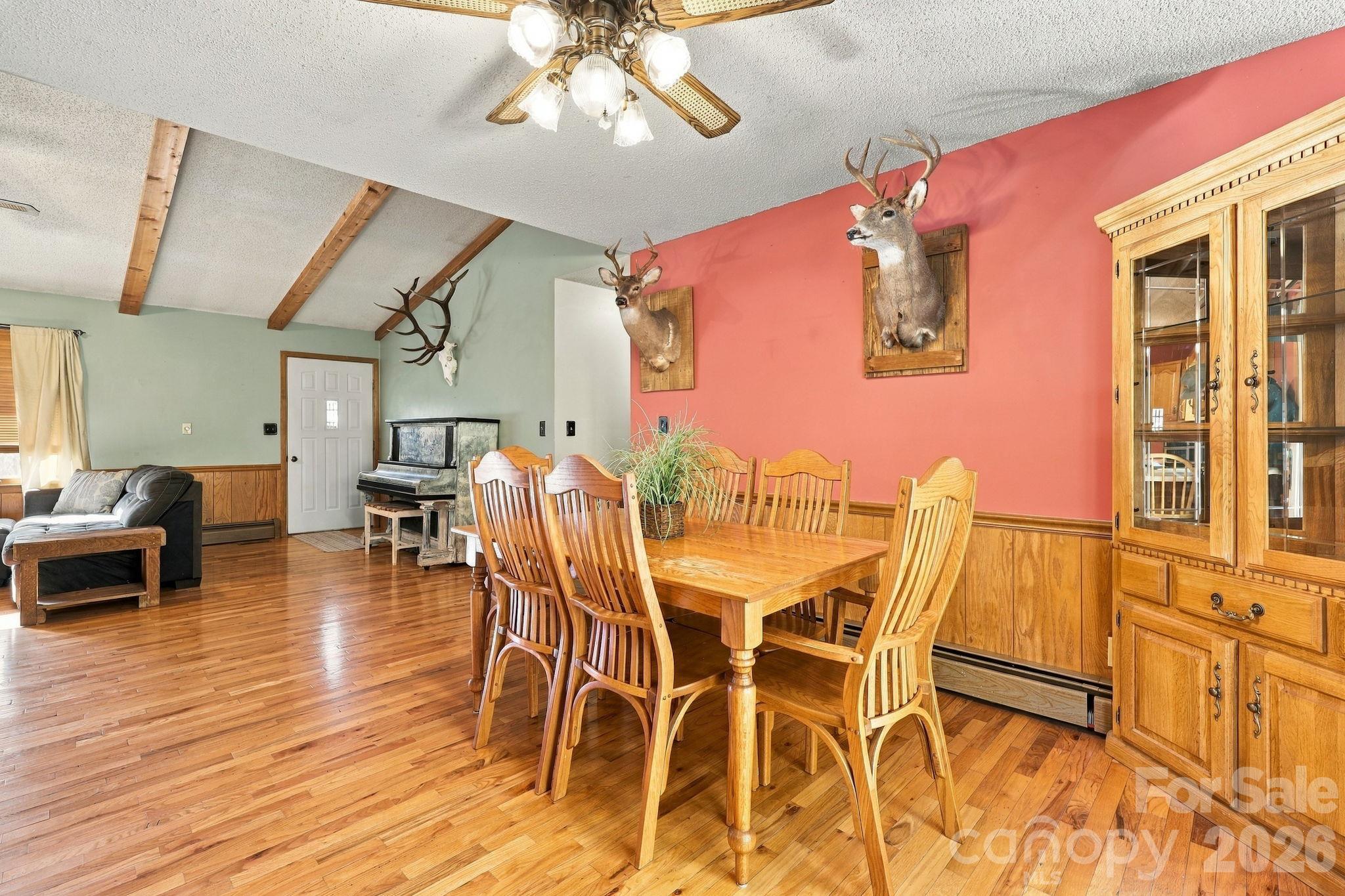 900 Prices Creek Road Property Photo 14