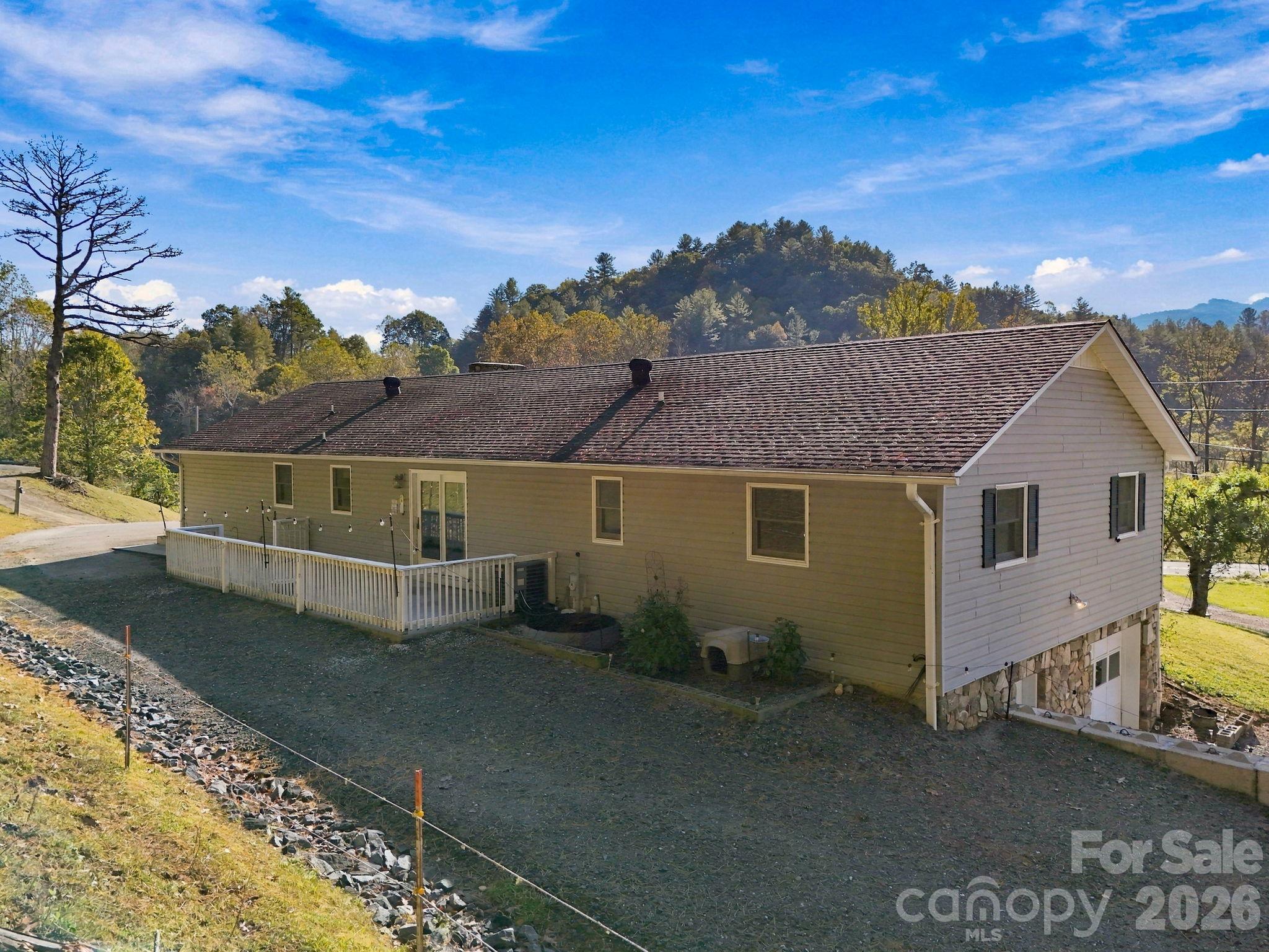 900 Prices Creek Road Property Photo 31