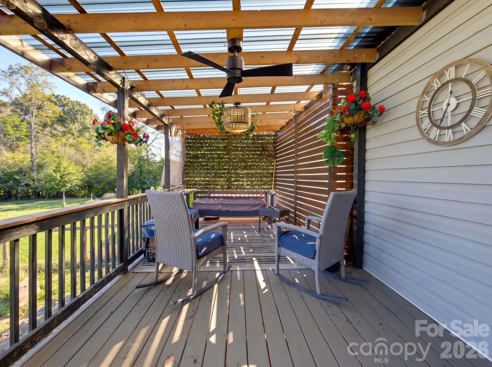 17090 Pond Road Property Photo 14