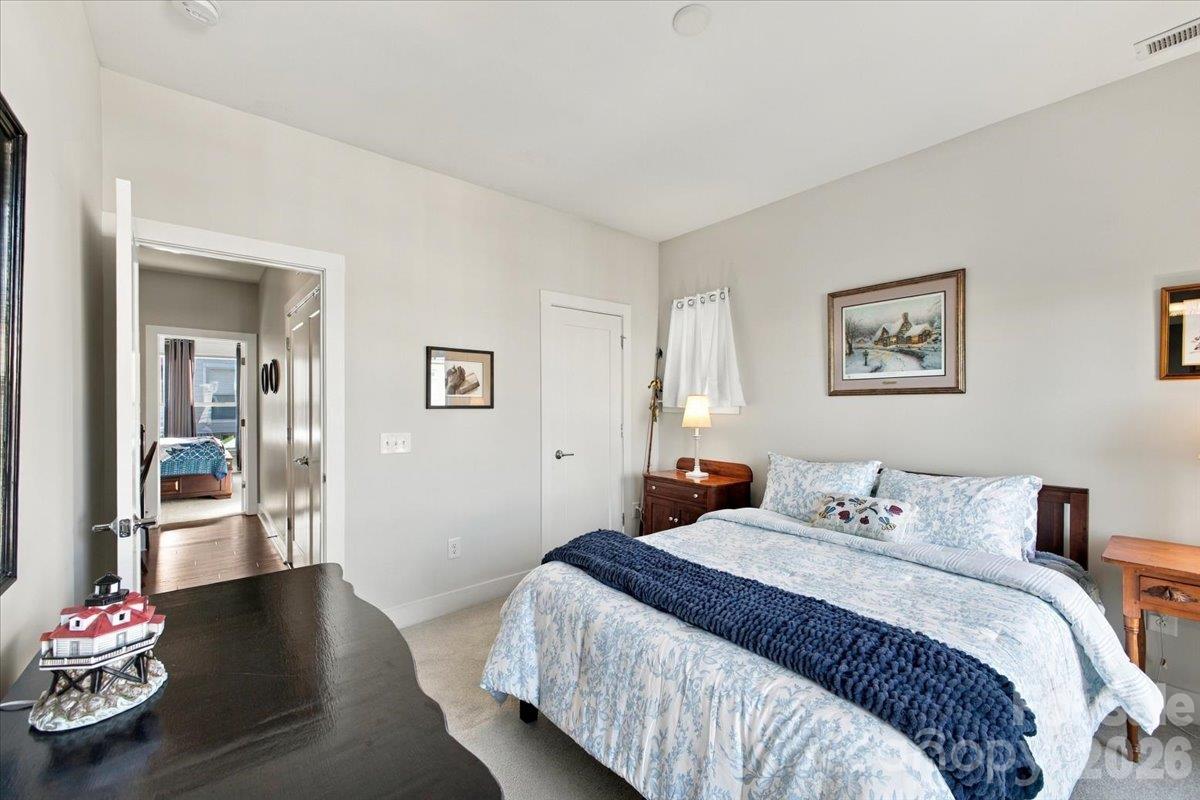 12107 Brooklyn Avenue Property Photo 26