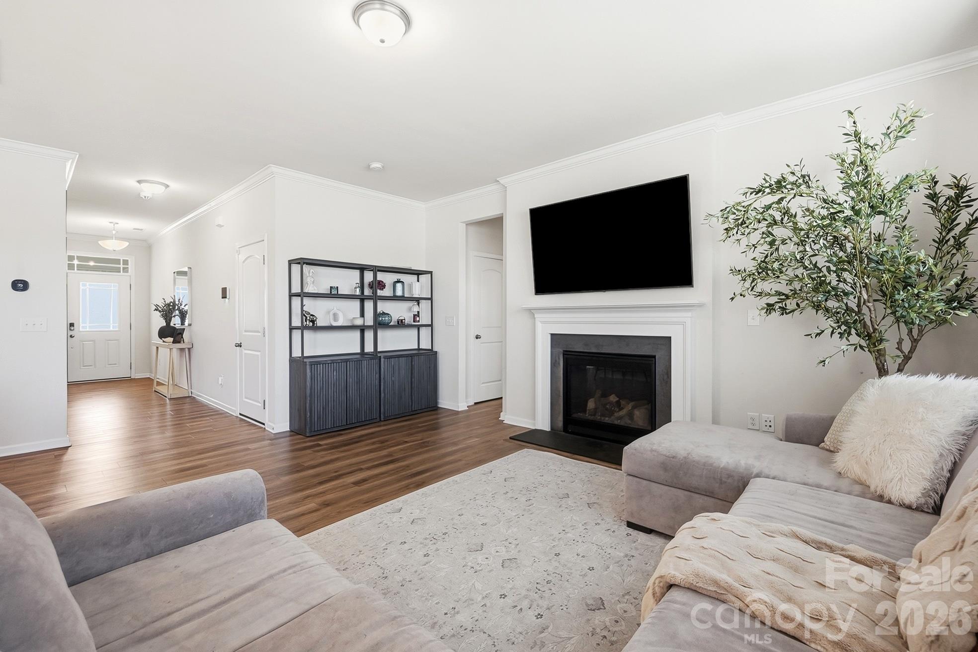 19020 Hawk Haven Lane Property Photo 6